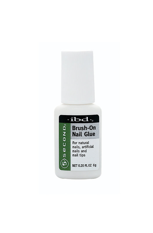 5 Second Brush-On Nail Glue Bottle offers a mess-free brush-on formula, ideal for applying artificial nails and tips with ease.