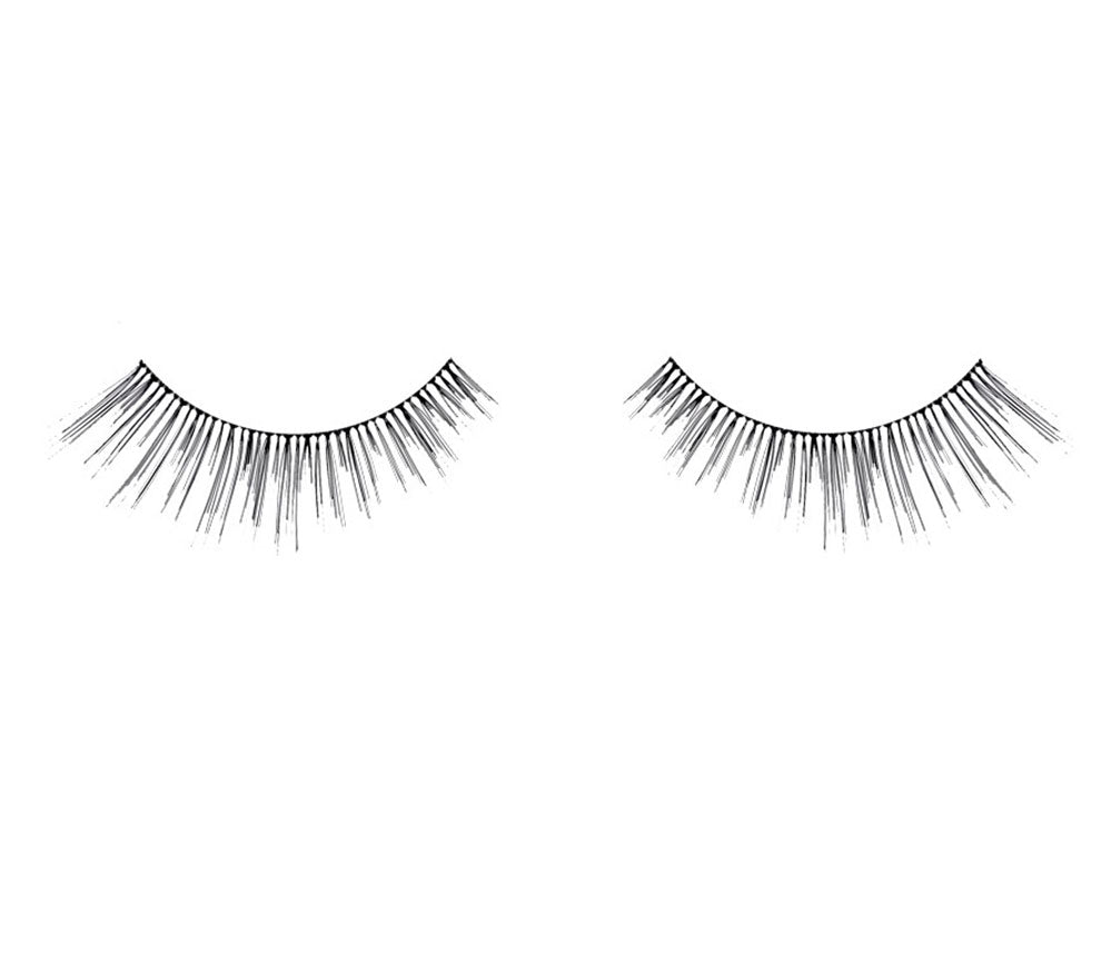 Delicate long false eyelashes with a spiky design