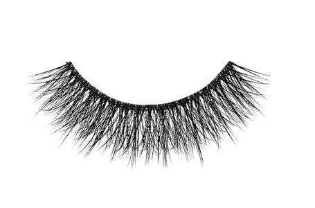 Close-up of an Ardell Mega Volume 252 faux lash for the right eye featuring criss-cross style lash fibers