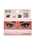 1 pair of lashes in back of packaging