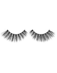 Ardell Big Beautiful Lashes Servin fluffy, full-volume lashes with soft, feathery fibers for a glamorous effect.
