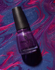 Stylized image of shade Alpenglow, a olive green with gold shimmer.