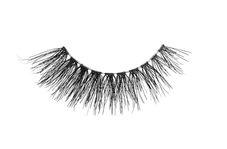 Close-up of an Ardell Remy Lash 778 false lash for the right eye featuring 100% premium-grade human hair