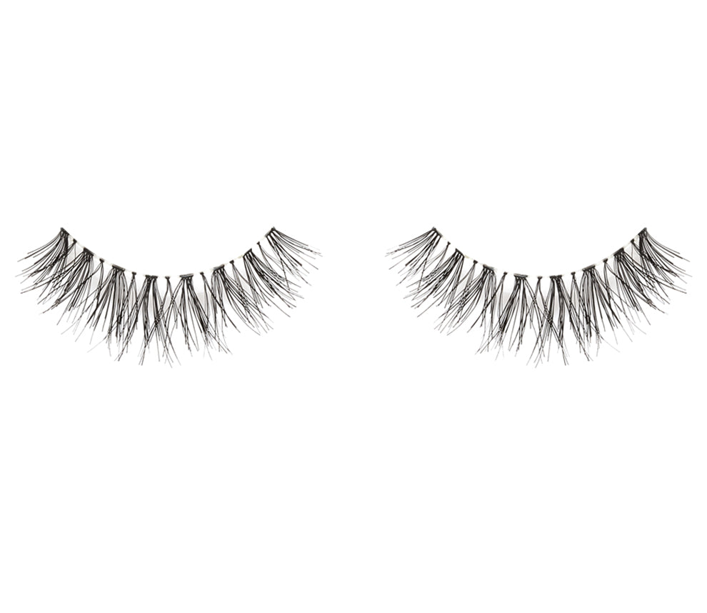 A pair of Ardell Deluxe Pack - Wispies faux lash for right eye